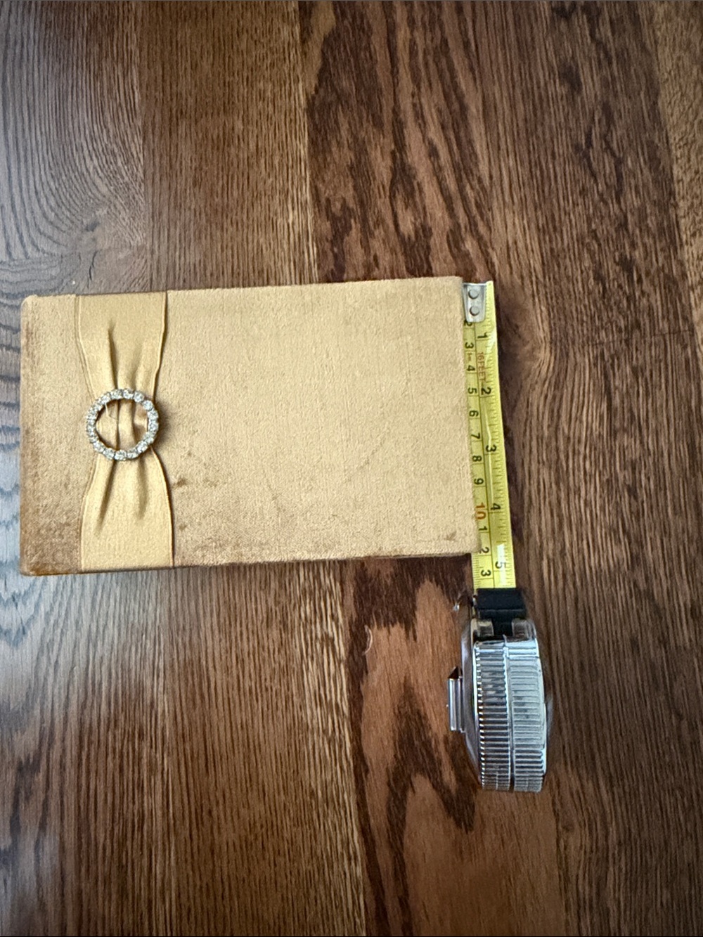 Photo bundle- wood holder and velvet photo book storage - Picture 9 of 16